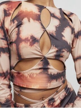 Jaded London The Illusive Cutout Top Size 4